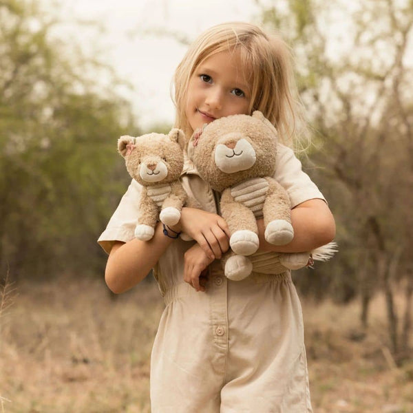 Kuscheltier - Safari Friends Löwin (25 cm)