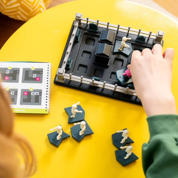 Logikspiel von Smart Games – Strachy na Lachy (PL)