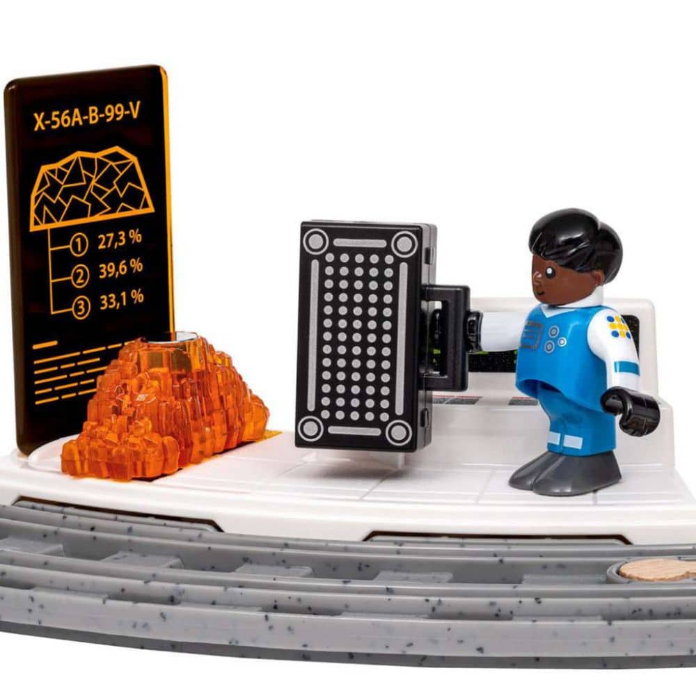 BRIO World Space Exploration Set aufgebaut als Rundkurs