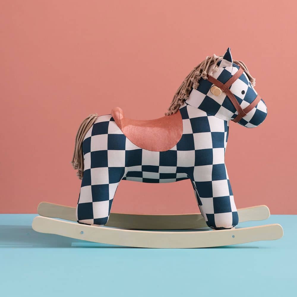 Schaukelpferd Miro von Kid's Concept mit Karomuster