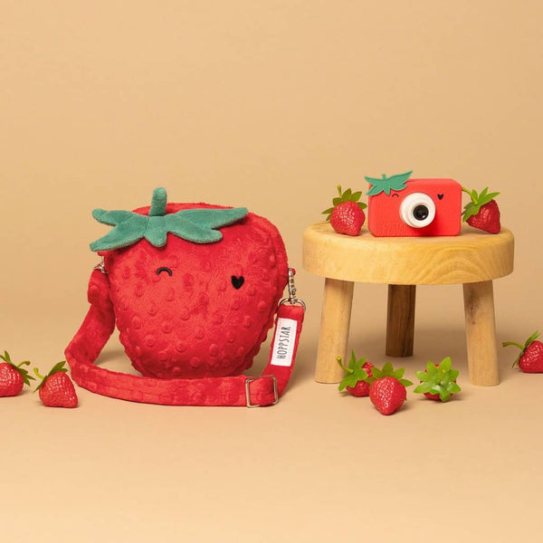 2-in-1-Rucksacktasche für Kameras – Cheeky Fruit Pina Strawbell