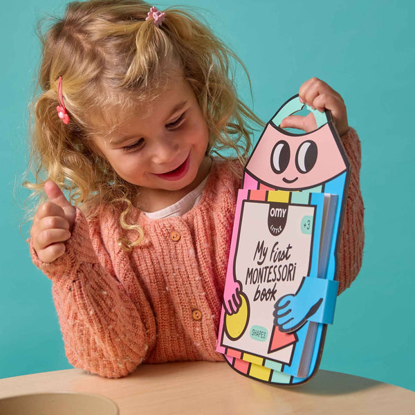 Montessori-Malbuch mit Aufklebern – Figuren und Formen