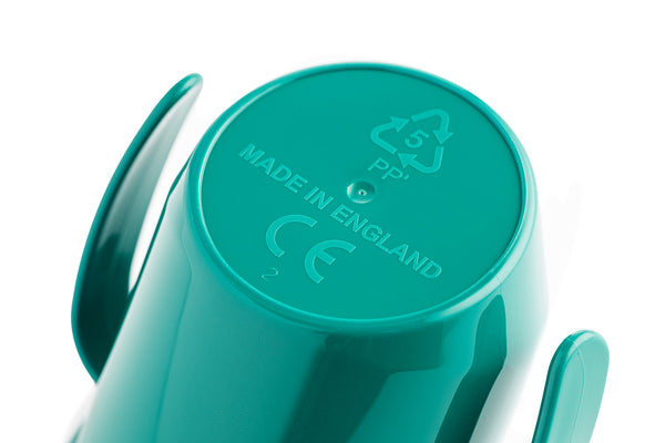 Bickiepegs Lerntrinkbecher Doidy Cup kaufen in grün mit Made in England Aufdruck aus Kunststoff