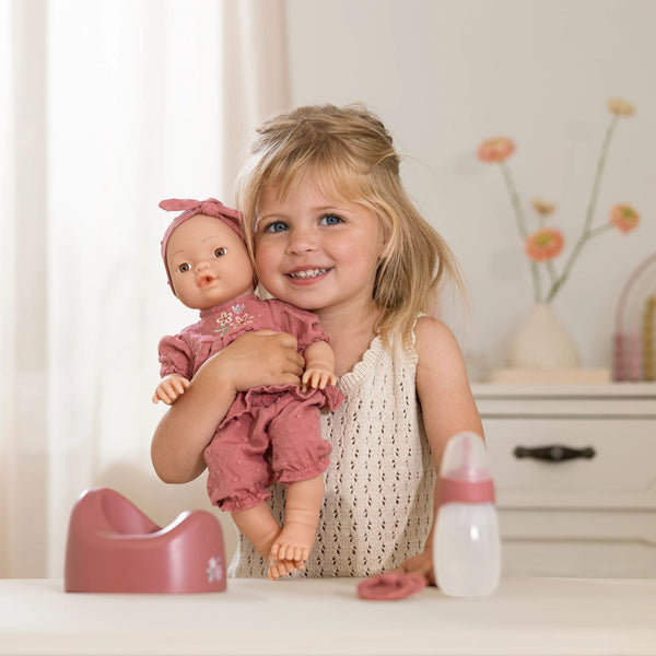 Puppe mit Zubehör – Livia