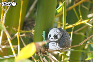 Eugy 3D Öko-Puzzle Panda aus umweltfreundlichem Material in einer natürlichen Umgebung