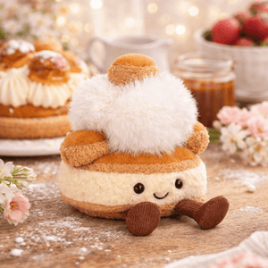 Jellycat Plüsch-Dessert in Form eines süßen Kuchens mit einem flauschigen Topping
