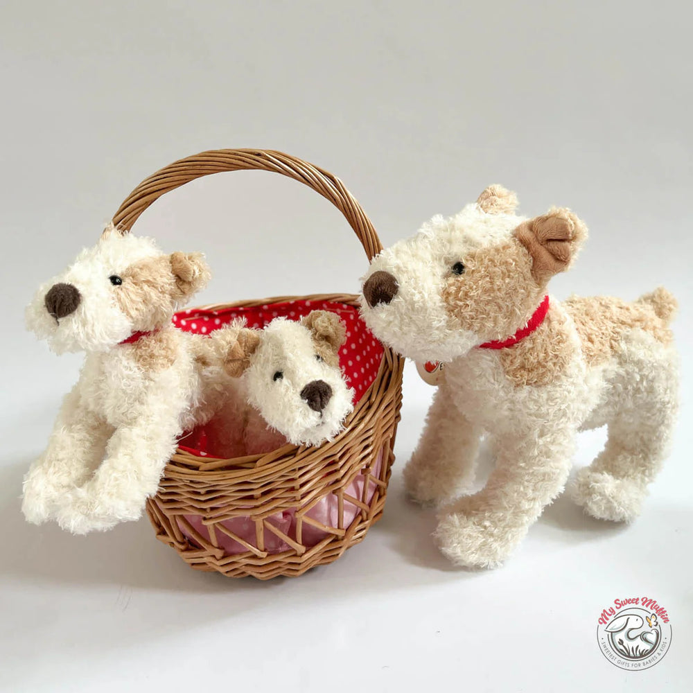 Kuschelhund Eliot klein von Egmont Toys, weicher Stoffhund mit niedlichem Design und Details