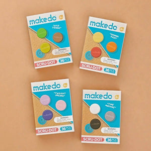 Makedo Scru-Dot Sets mit 36 Teilen in Sommer Daze, Wild Things und anderen Designs für kreatives Basteln kaufen.