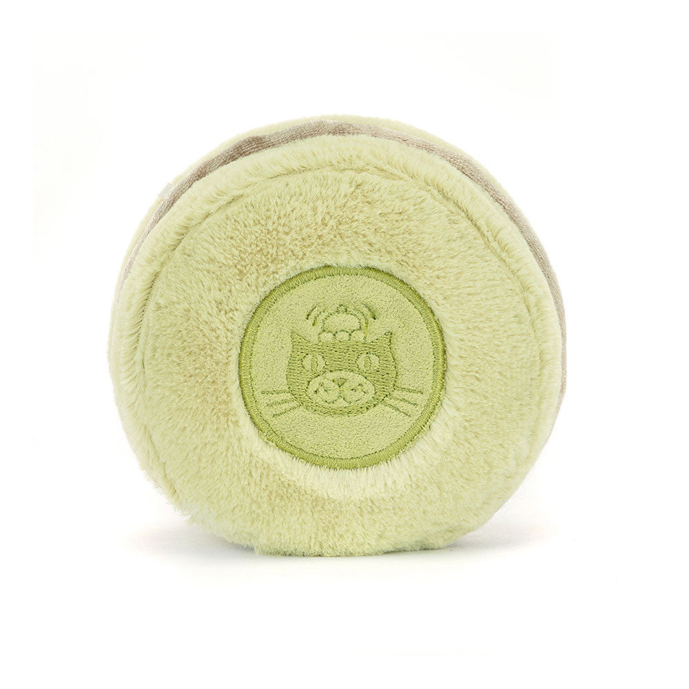 Plüsch Happy Macaroon Pistazie Max 12 cm von Jellycat, weiches grünes Kuscheltier in Macaronform