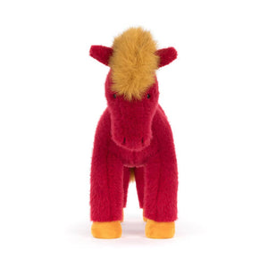 Rotes Jellycat Plüschtier in Form eines Pferdes mit gelben Füßen und braunem Fell