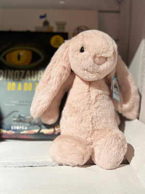 Jellycat Plüschhase – Puderrosa 31 cm sitzend mit langen Ohren aus weichem Plüsch