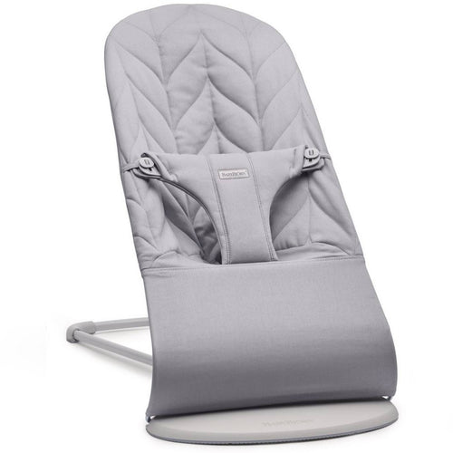 Babywippe BLISS WOVEN Petal Quilt – Hellgrau