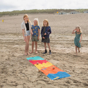 Geschicklichkeitsspiel für Kinder – Wirf in die Farben und zähle - tablude.com