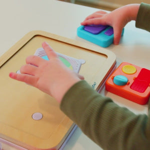 Sensorische Aktivitätstafel PlayTab
