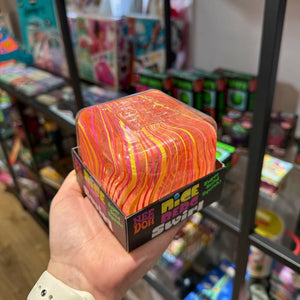 Sensorischer Knete - Nice Berg Swirl Needoh in buntem Design für kreative Spielmöglichkeiten