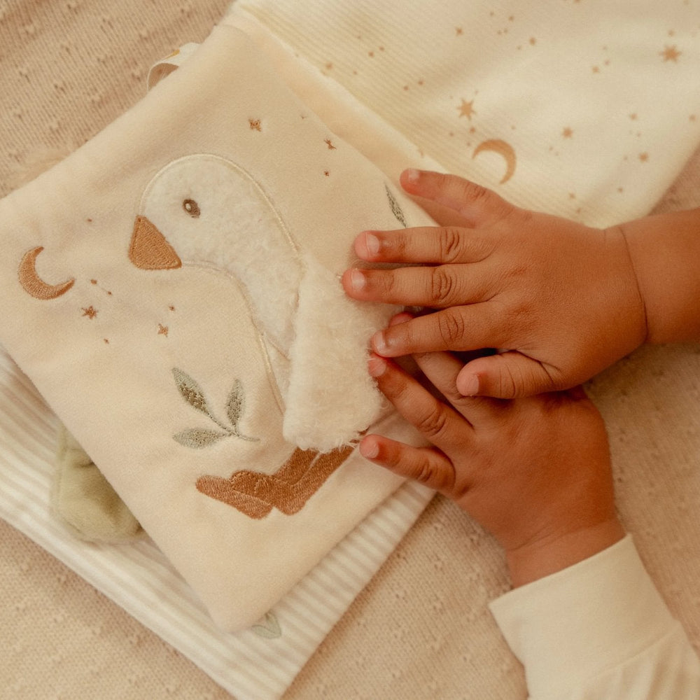 Duża książeczka aktywizująca Little Dutch - Newborn Naturals